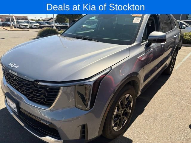 Certified 2024 Kia Sorento S w/ Panoramic Sunroof Package FWD image 1