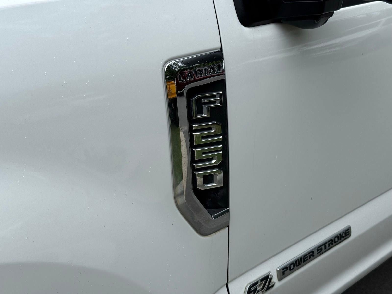 Used 2020 Ford F250 Lariat w/ Lariat Ultimate Package AWD/4WD image 18