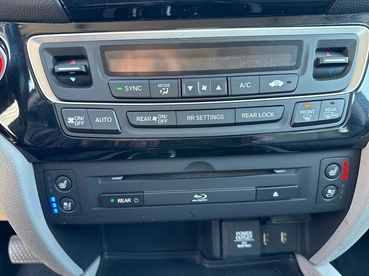 Used 2016 Honda Pilot Elite image 30
