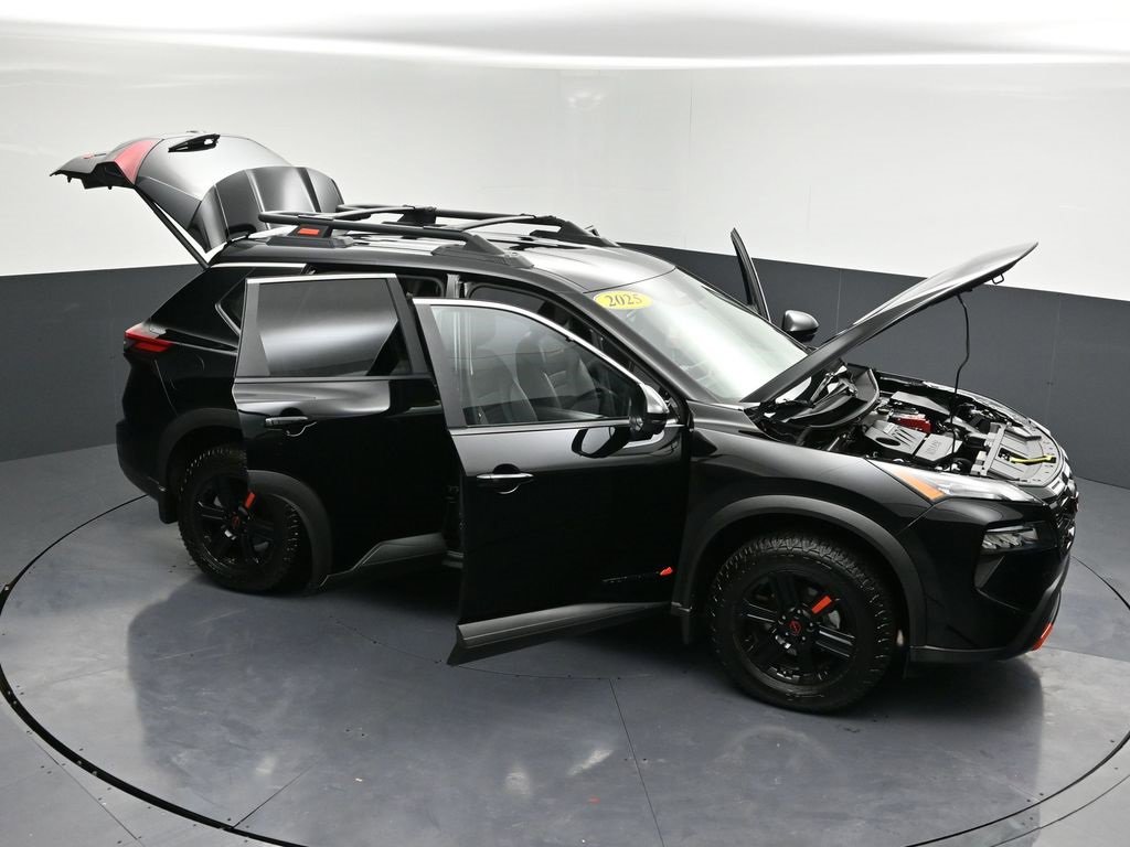 Used 2025 Nissan Rogue SV w/ Rock Creek Premium Package image 33