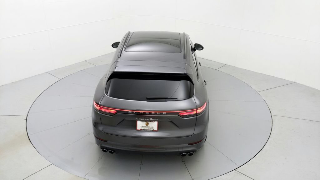 Certified 2023 Porsche Cayenne Turbo AWD/4WD image 23