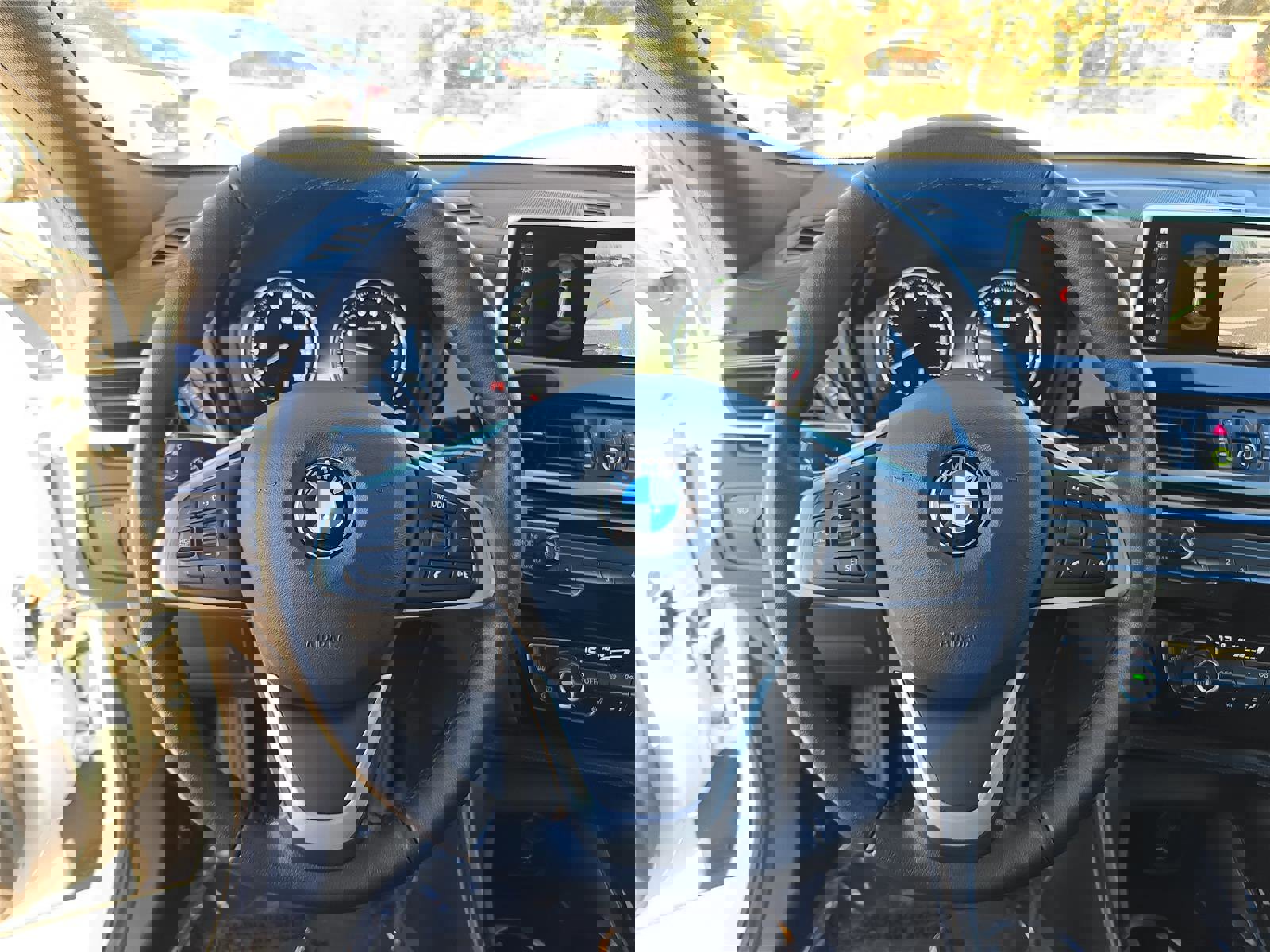 Used 2022 BMW X2 sDrive28i w/ Convenience Package image 31