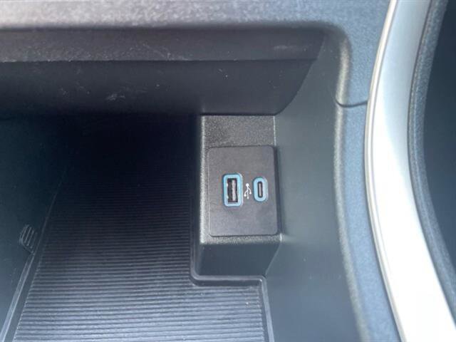 Used 2024 Ford Edge SEL image 23