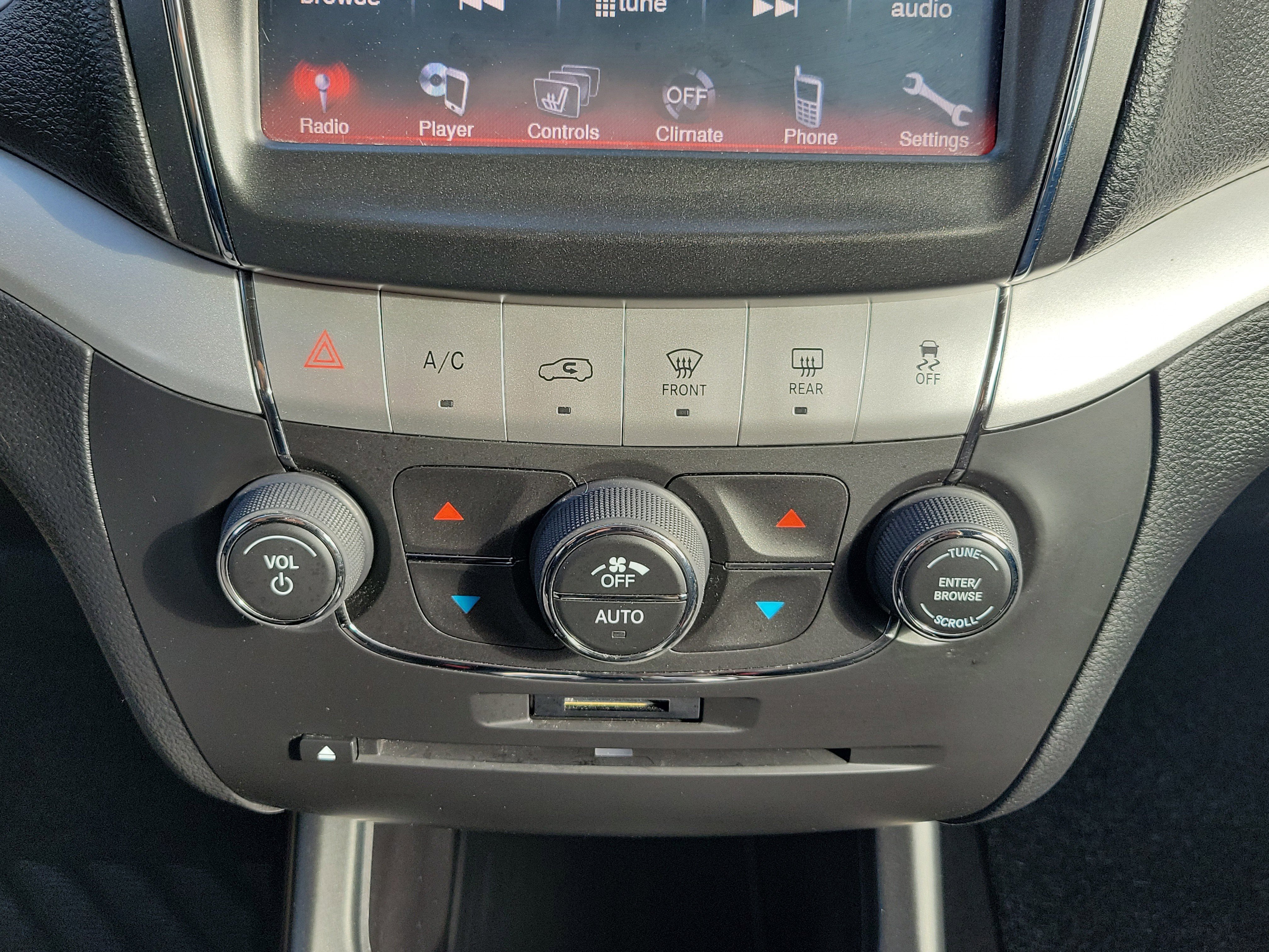 Used 2018 Dodge Journey GT image 33