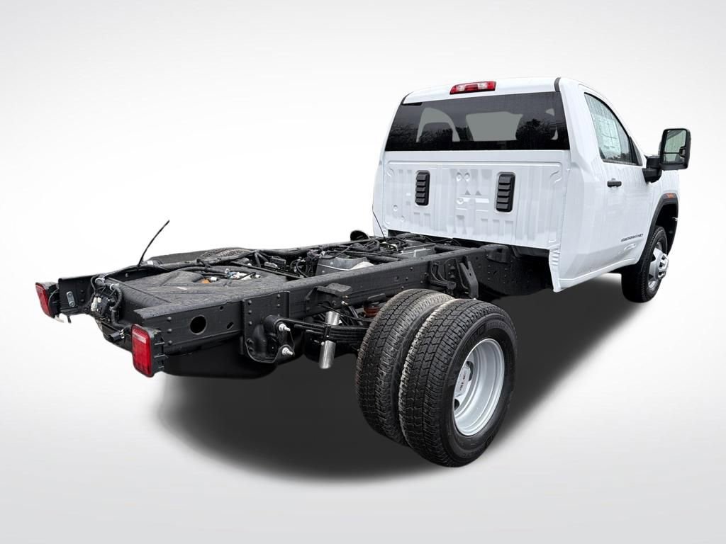 New 2026 GMC Sierra 3500 Pro w/ Convenience Package image 5