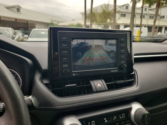 Used 2022 Toyota RAV4 XLE w/ Convenience Package image 22