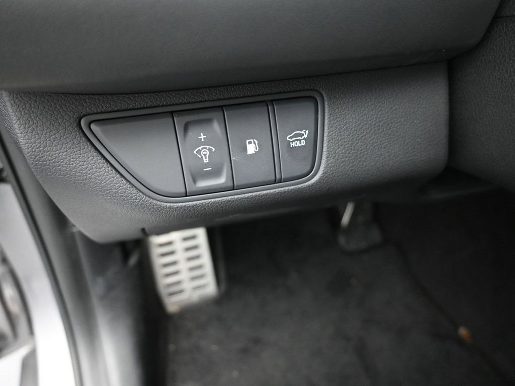 Used 2024 Genesis G70 3.3T Advanced w/ Sport Prestige Package image 13