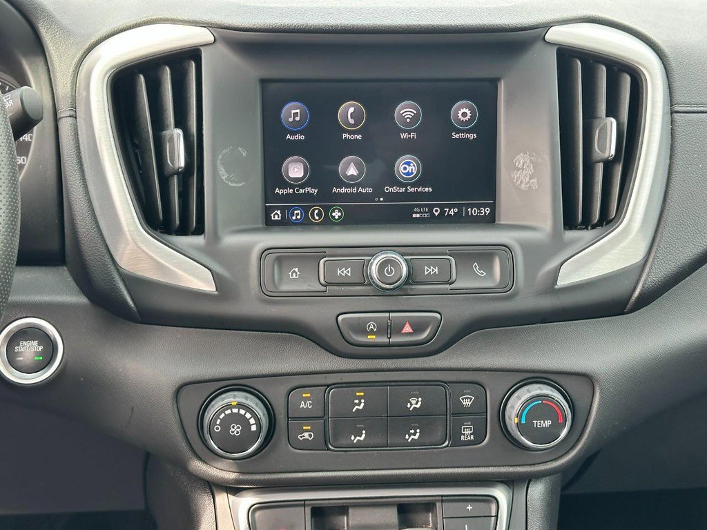 Used 2024 GMC Terrain SLE image 13