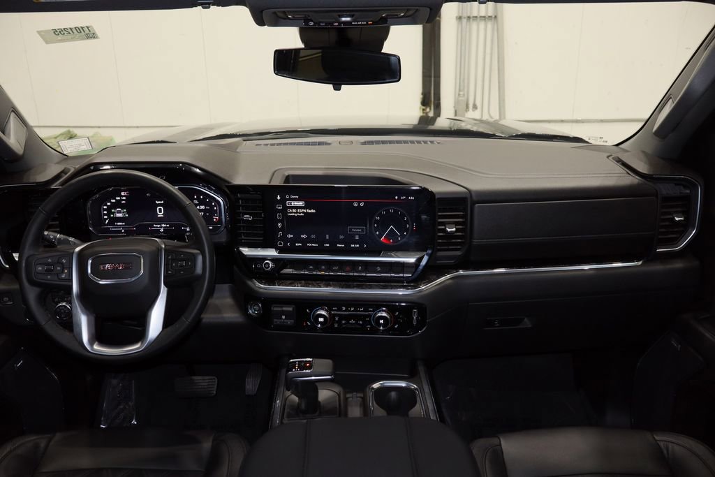 Used 2024 GMC Sierra 1500 Elevation w/ Preferred Package image 11