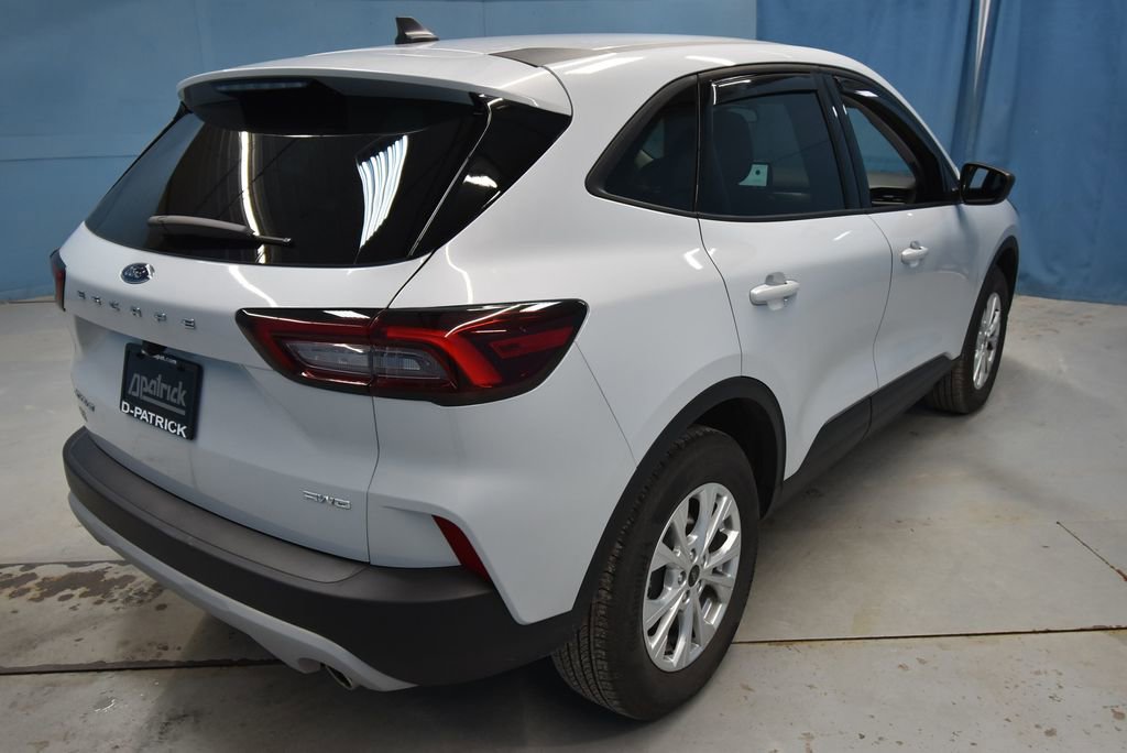 Used 2025 Ford Escape Active image 34