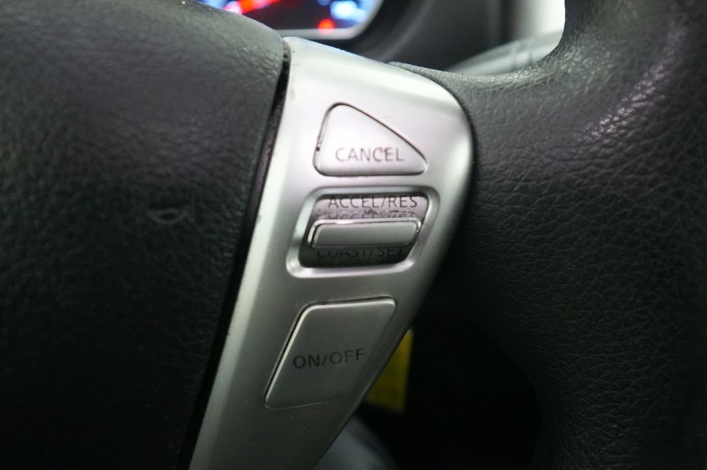Used 2017 Nissan Versa SV FWD image 28