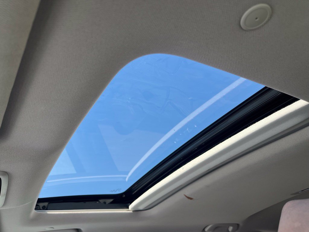 Used 2024 Honda CR-V EX-L image 9