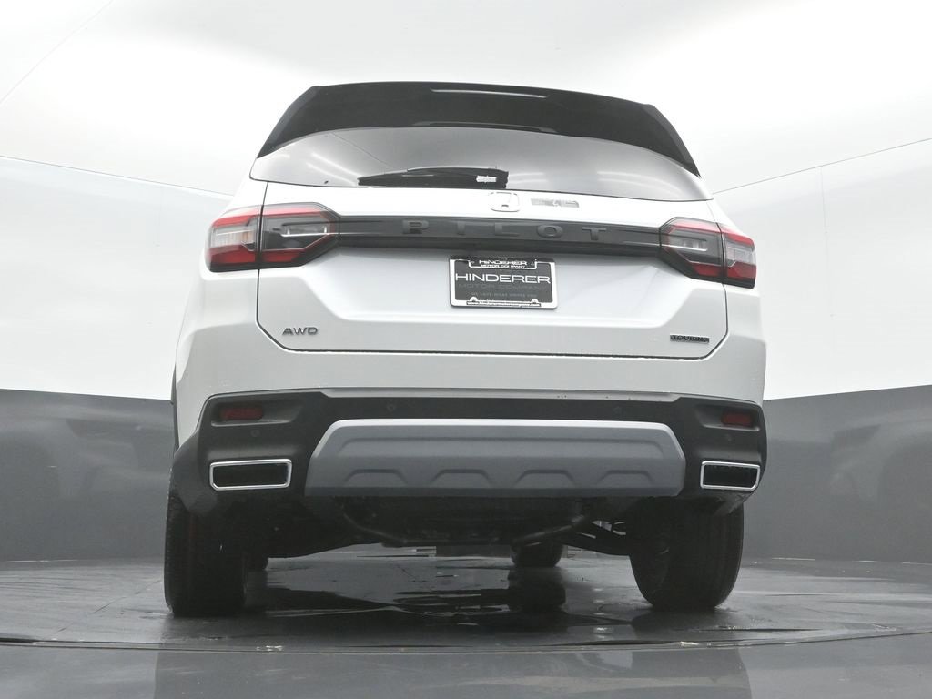 New 2025 Honda Pilot Touring image 20