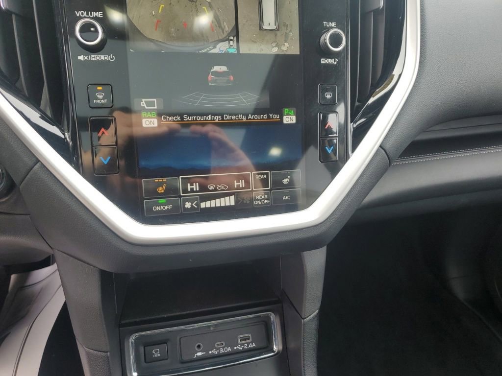 Used 2023 Subaru Ascent Limited w/ Technology Package image 22