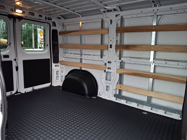 Used 2025 RAM ProMaster 2500 w/ U-Haul Equipment Group FWD image 20