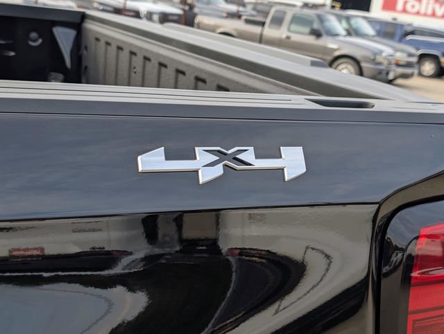 New 2026 GMC Sierra 1500 Pro w/ Graphite Edition image 7