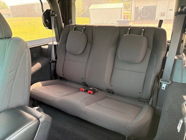 Used 2023 Jeep Wrangler Sport AWD/4WD image 18