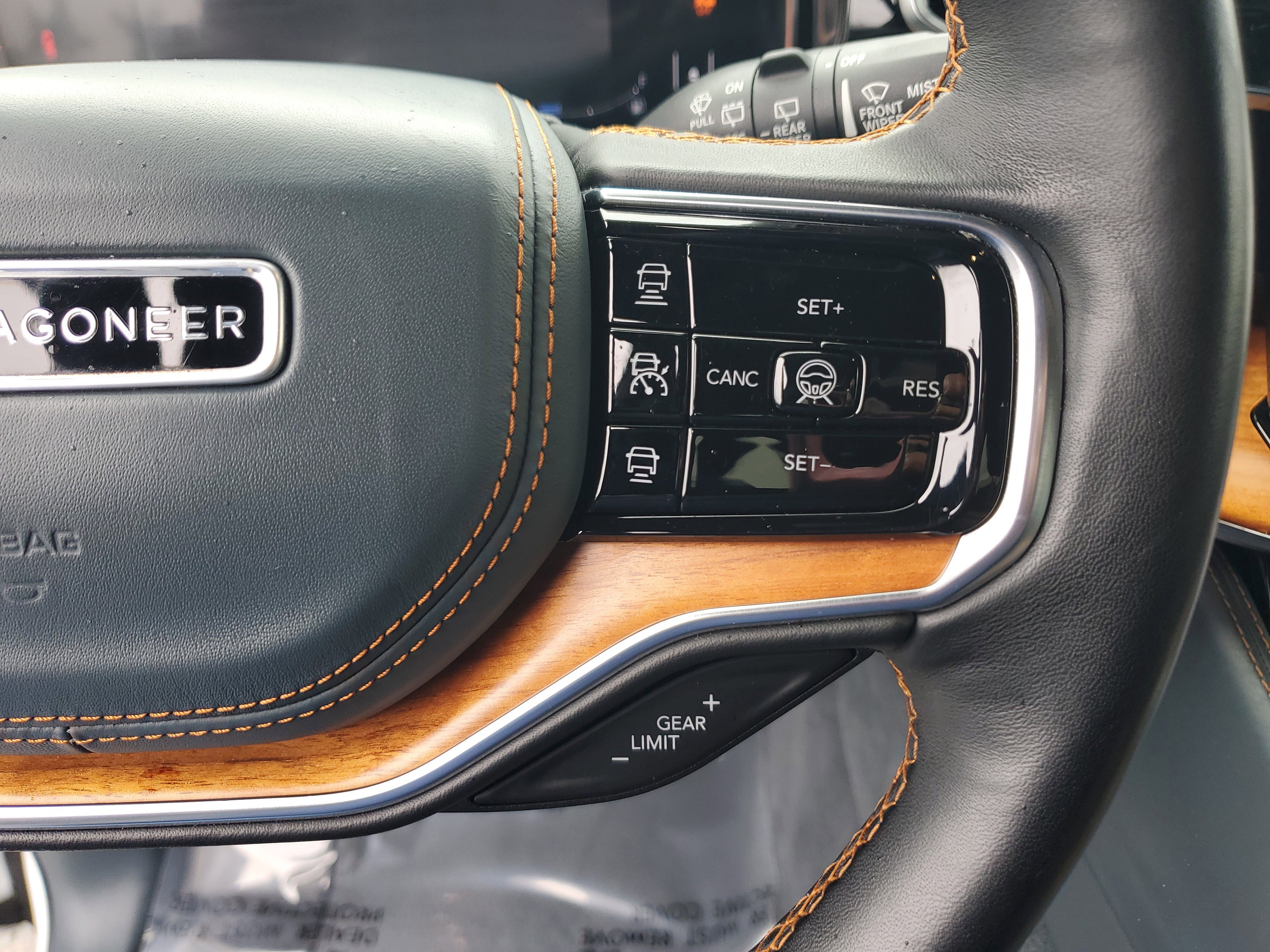 Used 2022 Jeep Grand Wagoneer Series II w/ Convenience Group III image 24