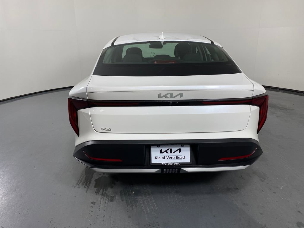 Used 2025 Kia K4 LX image 5