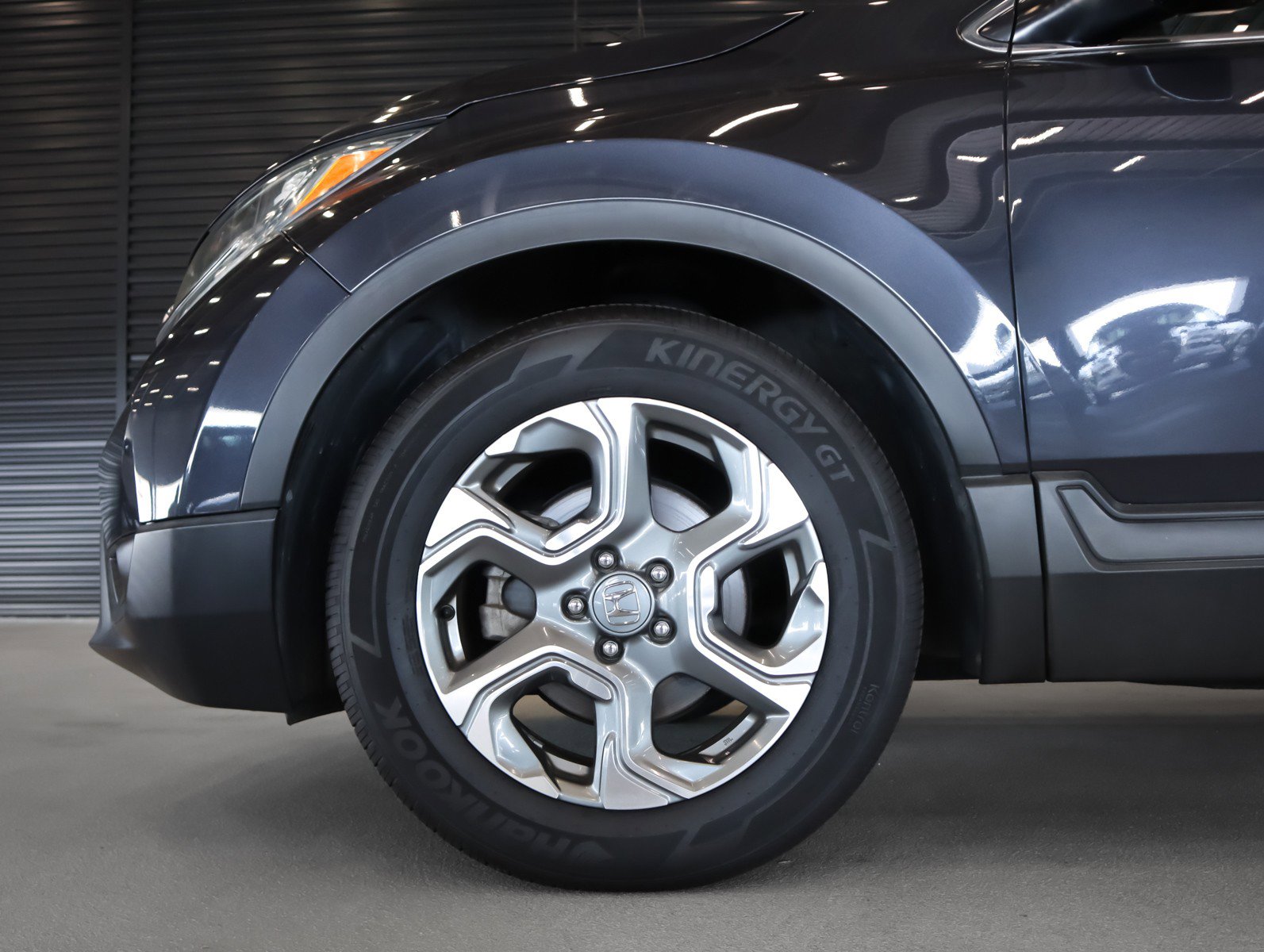 Used 2018 Honda CR-V EX-L image 5