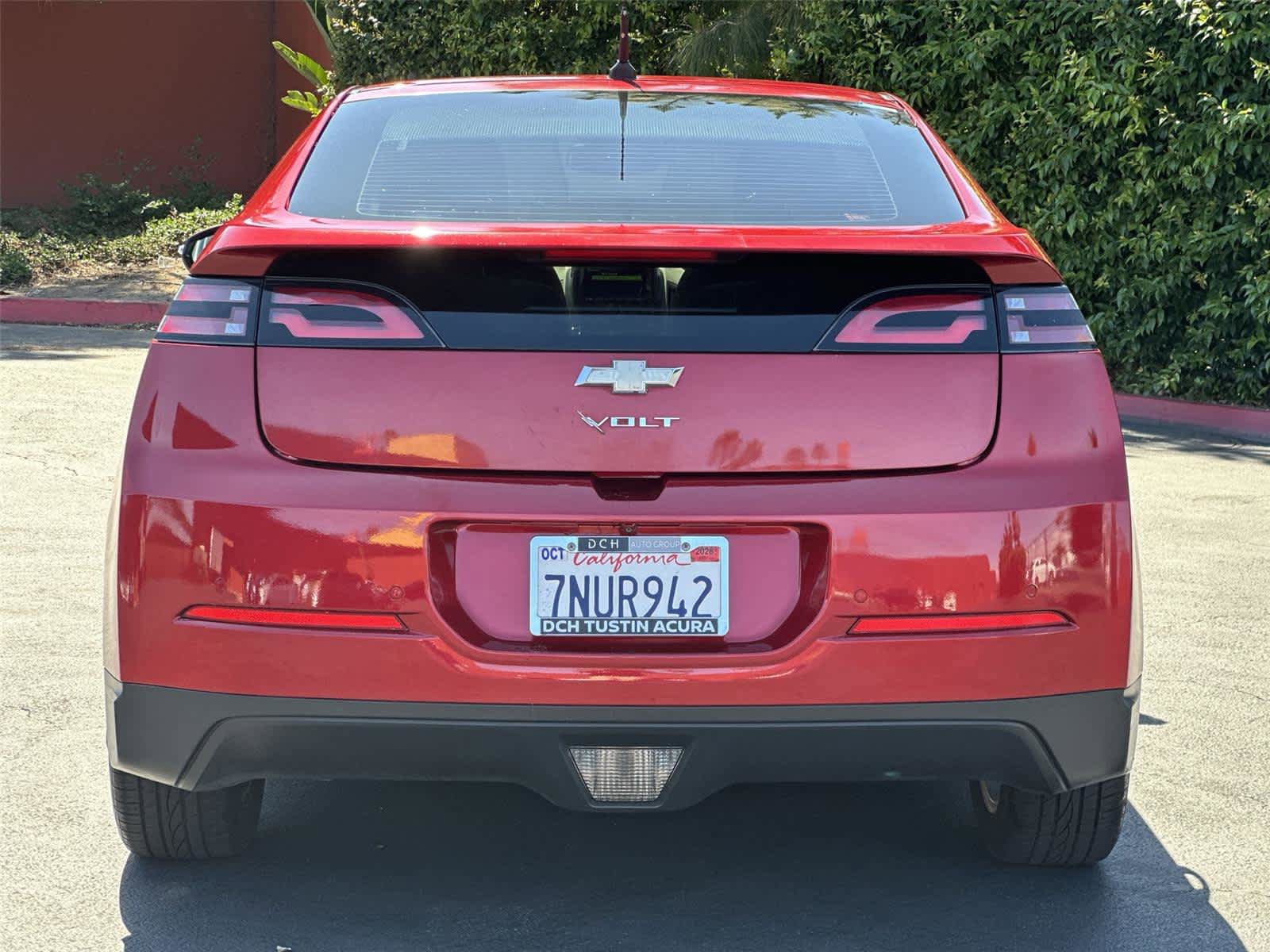 Used 2013 Chevrolet Volt Premium w/ Premium Trim Package FWD image 6