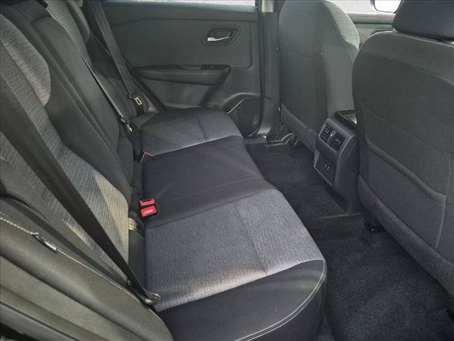 Certified 2023 Nissan Rogue SV FWD image 19