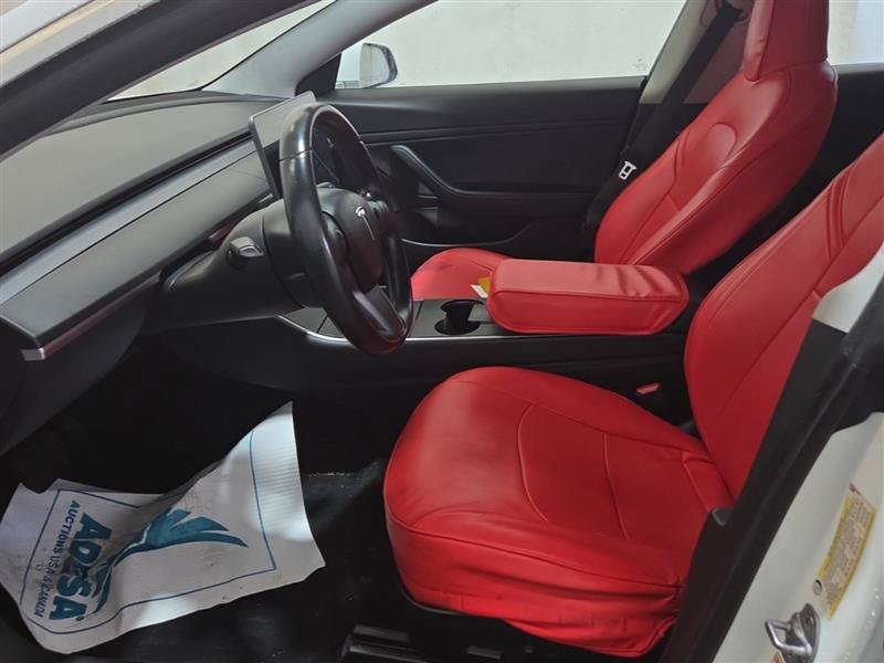 Used 2018 Tesla Model 3 Long Range RWD image 5