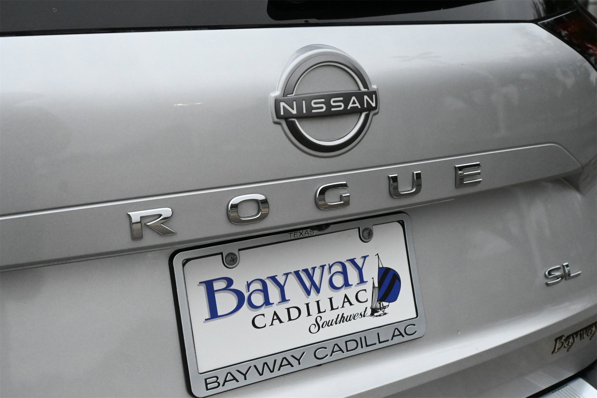 Used 2023 Nissan Rogue SL w/ SL Premium Package image 21