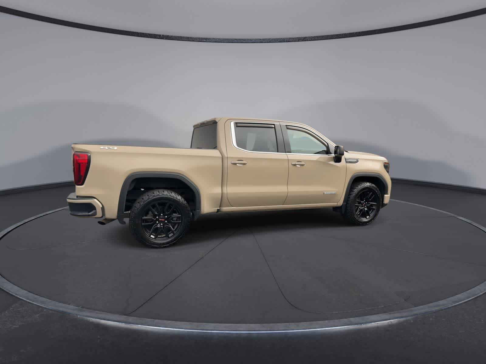 Used 2022 GMC Sierra 1500 Elevation AWD/4WD image 8