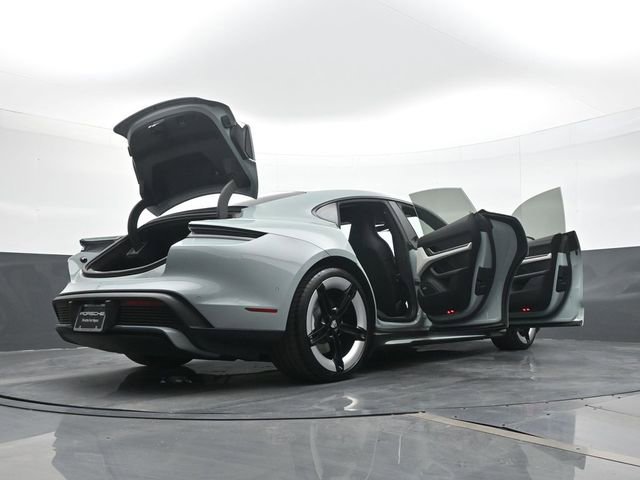 Used 2025 Porsche Taycan 4S image 27