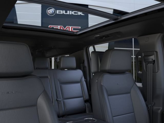 New 2026 GMC Yukon XL Denali w/ Denali Reserve Package AWD/4WD image 24