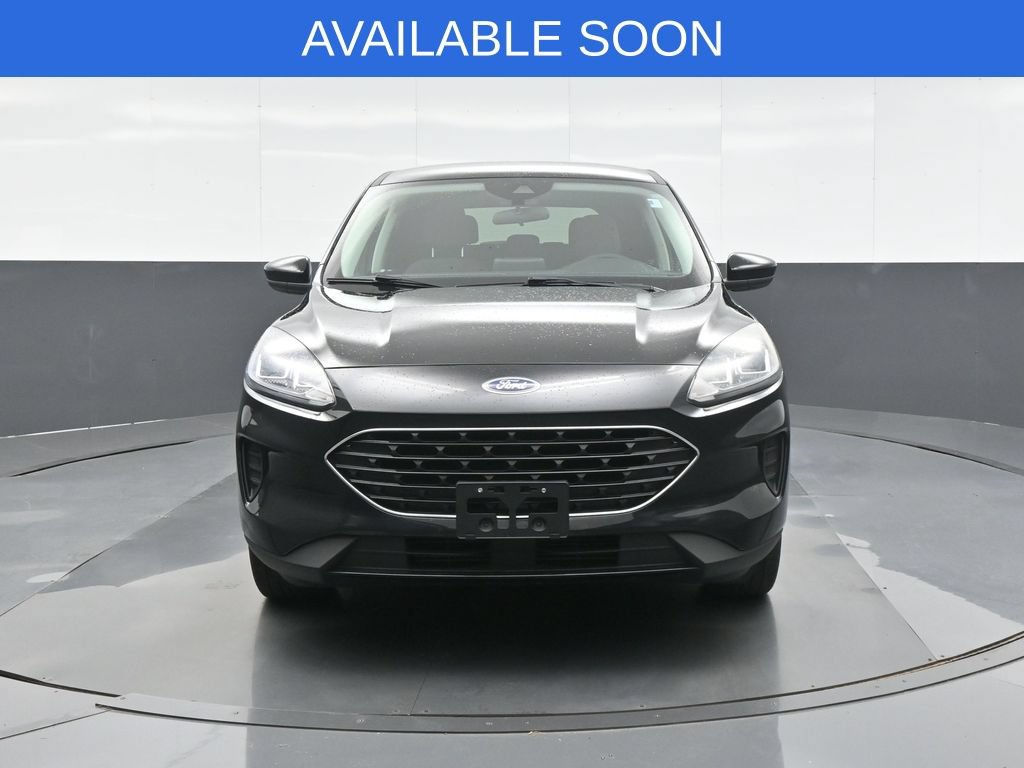 Used 2022 Ford Escape SE w/ SE Sport Appearance Package AWD/4WD image 2