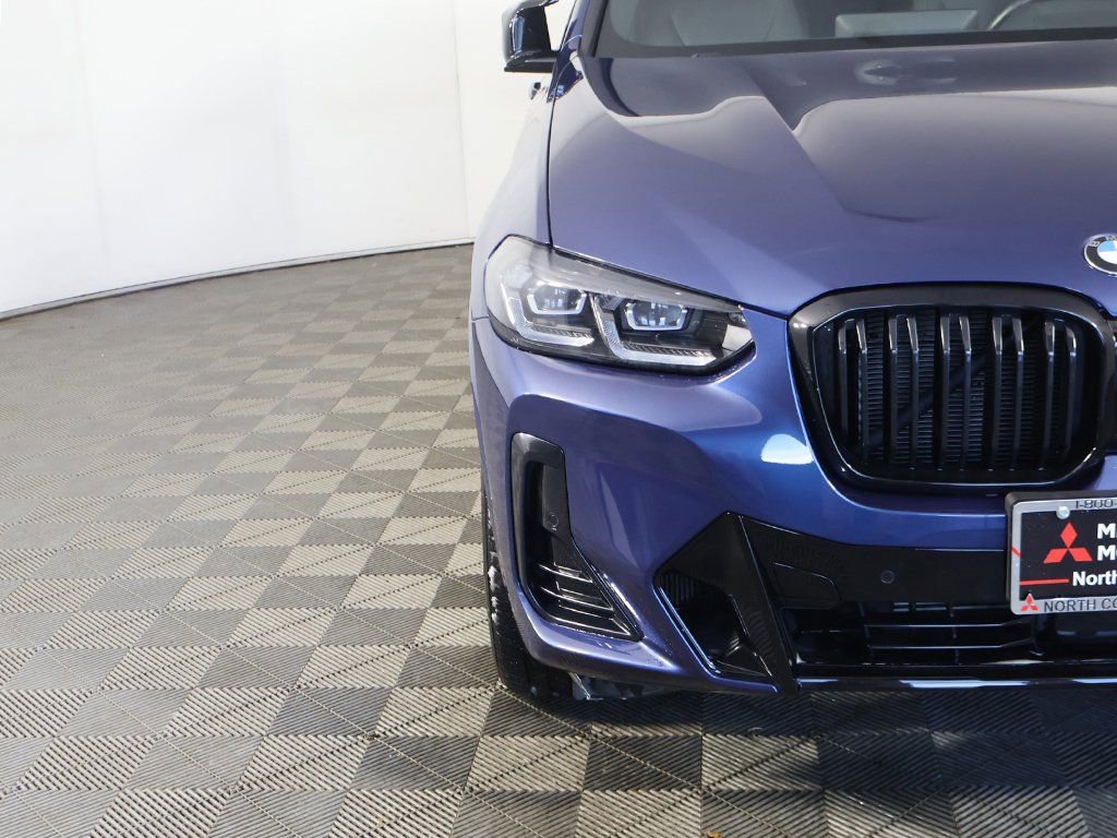 Used 2024 BMW X4 M40i w/ Premium Enhanced Package image 16