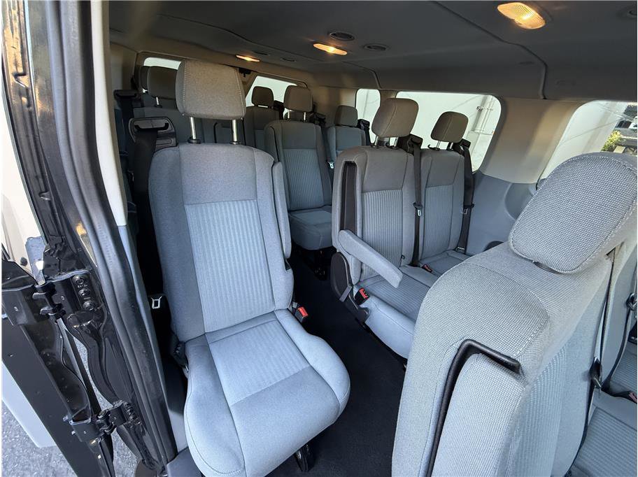Used 2015 Ford Transit 350 XLT RWD image 19