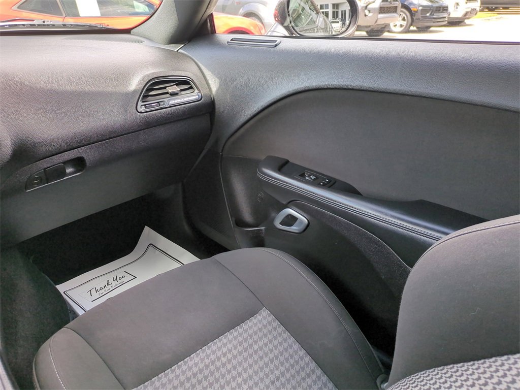 Certified 2022 Dodge Challenger GT image 16