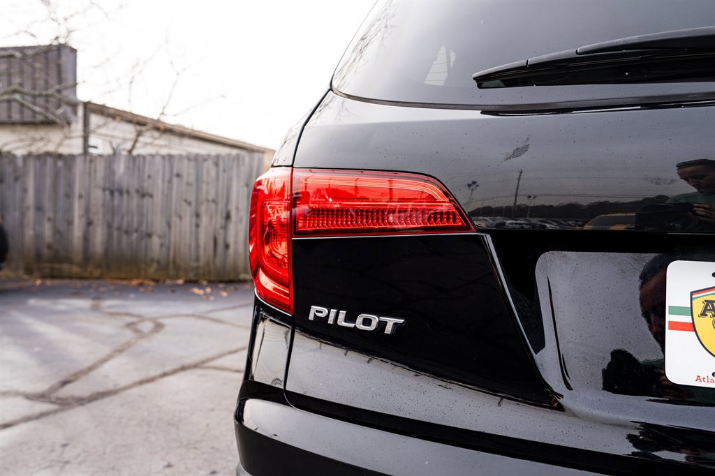 Used 2016 Honda Pilot EX-L image 11