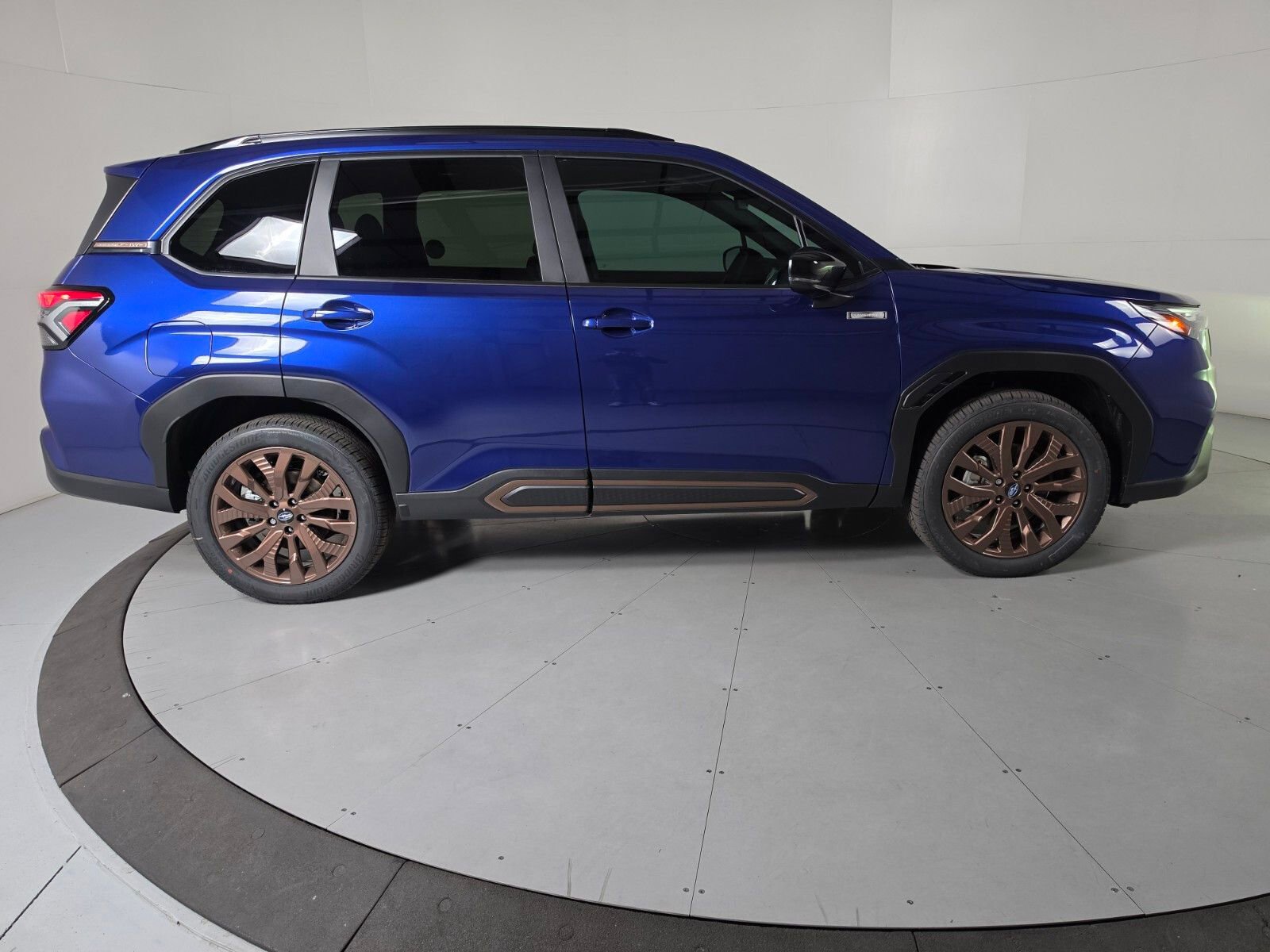 New 2026 Subaru Forester Touring AWD/4WD image 6
