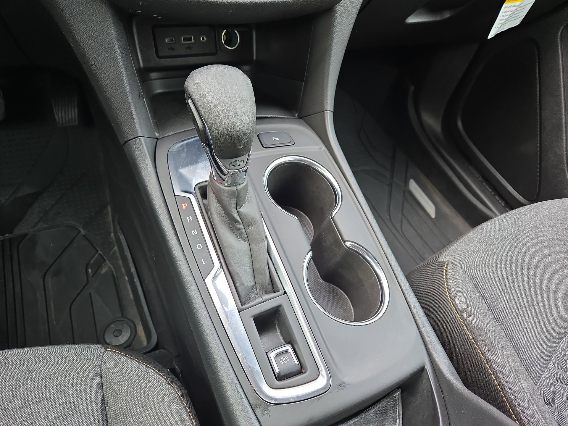 Used 2024 Chevrolet Equinox LT w/ LPO, Floor Liner Package FWD image 22