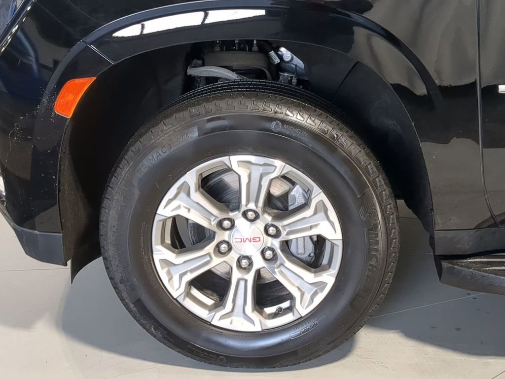 Used 2023 GMC Yukon SLE image 21
