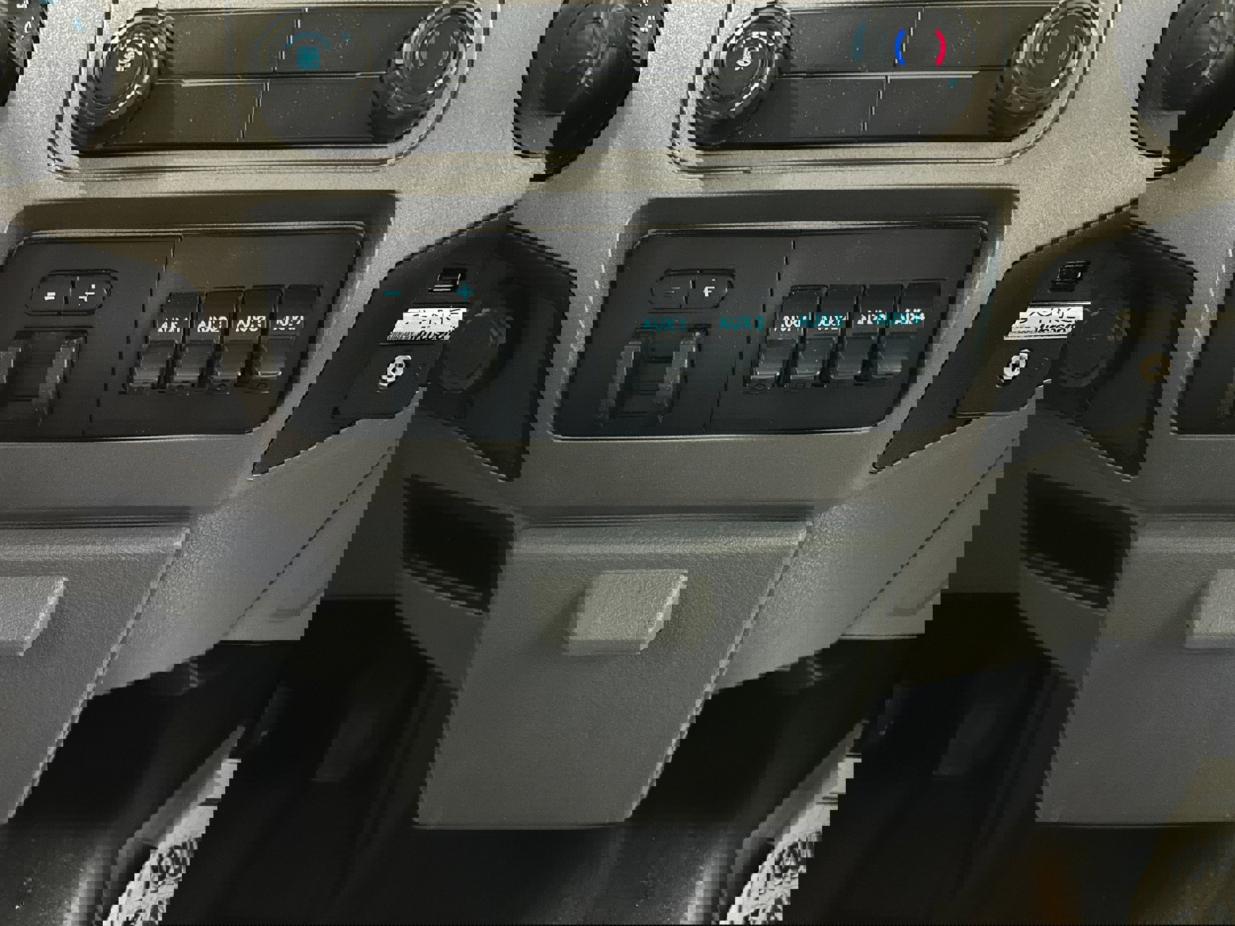 Used 2014 Ford F250 XLT w/ XLT Value Package image 6