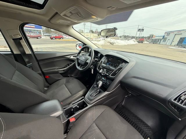 Used 2017 Ford Focus SEL image 23