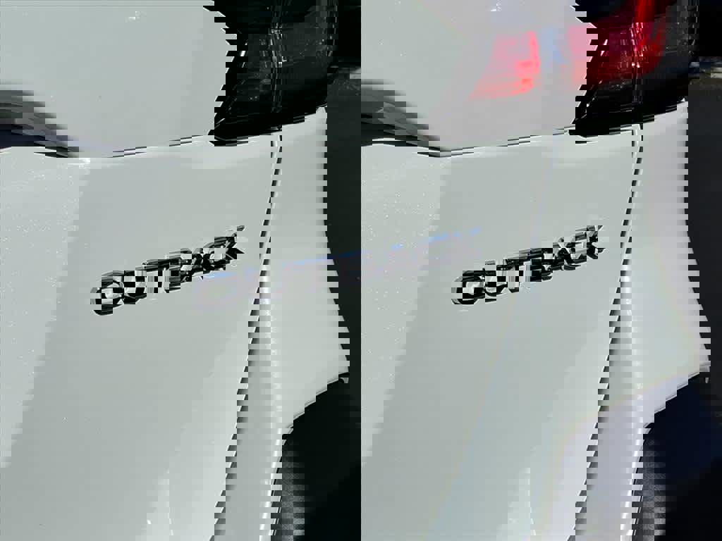 Certified 2023 Subaru Outback Limited image 15