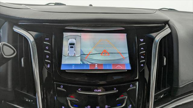 Used 2017 Cadillac Escalade ESV Platinum AWD/4WD image 26