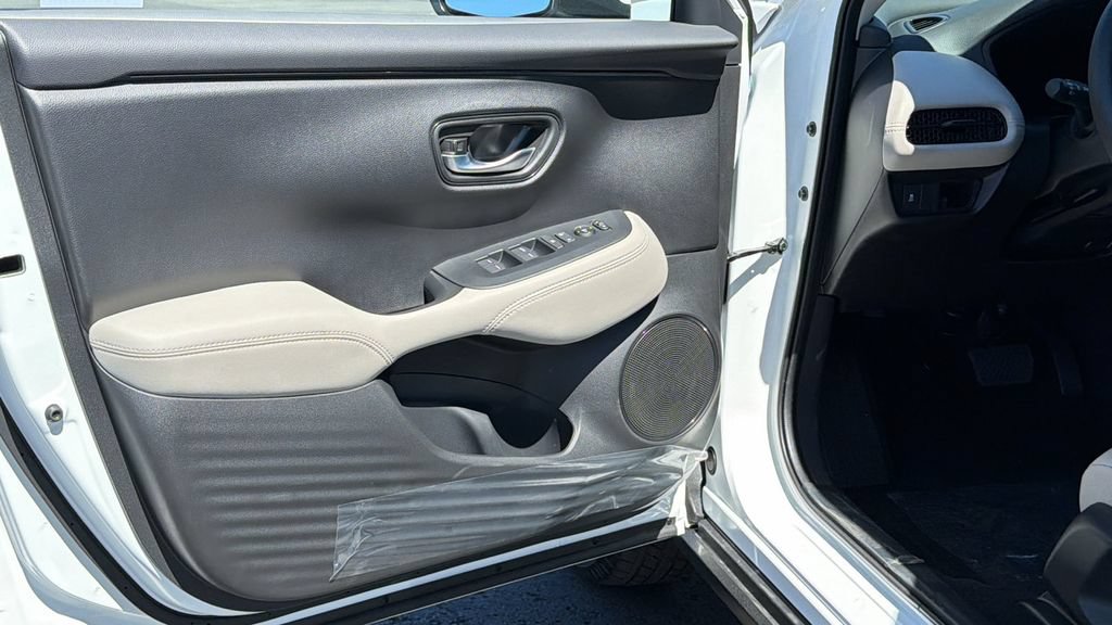 New 2027 Honda HR-V LX image 23