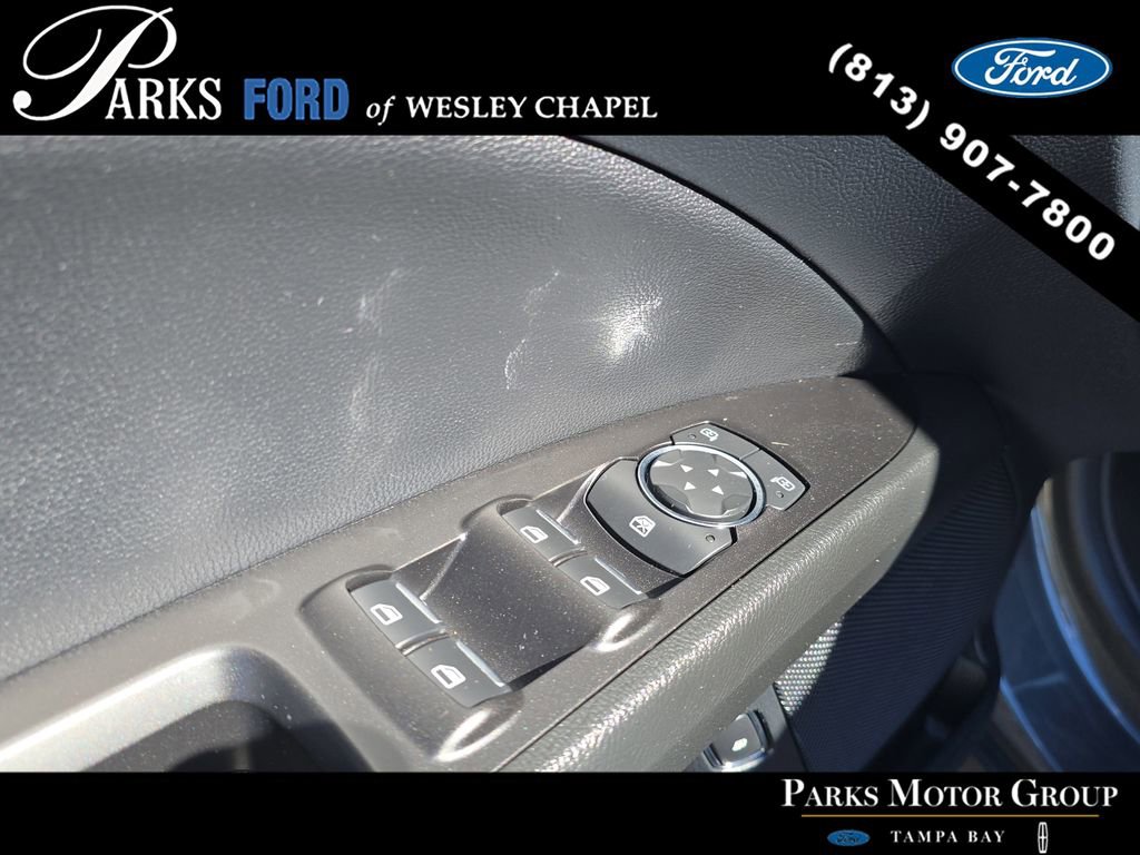 Used 2019 Ford Fusion SEL image 17