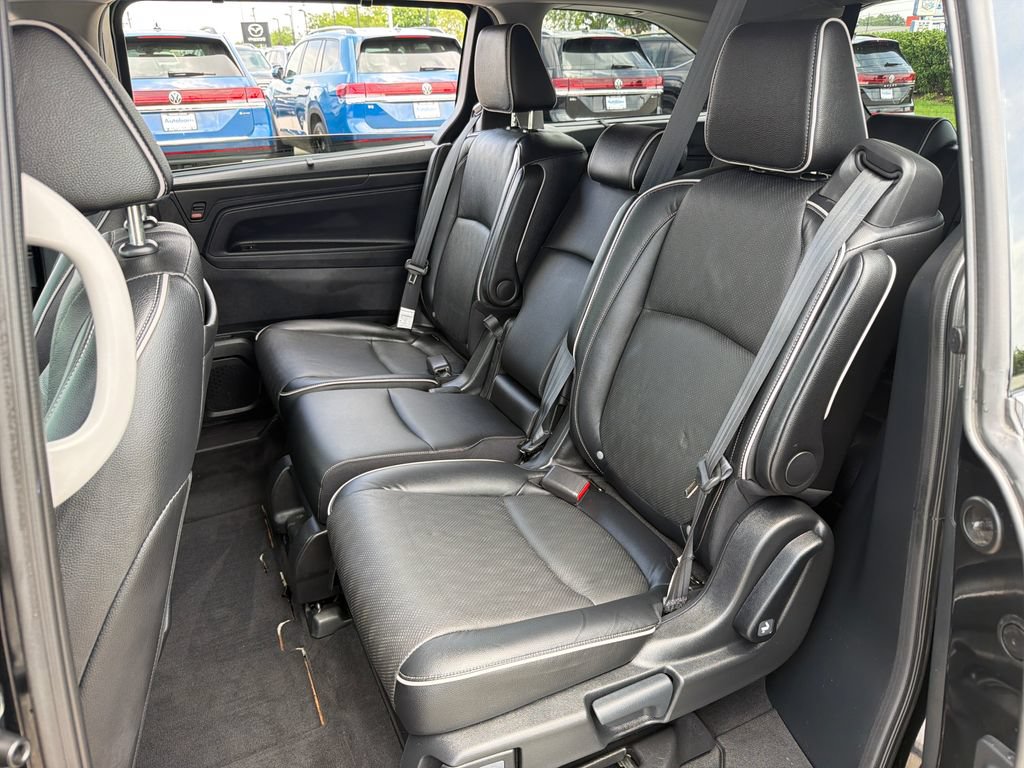 Used 2023 Honda Odyssey Elite image 24