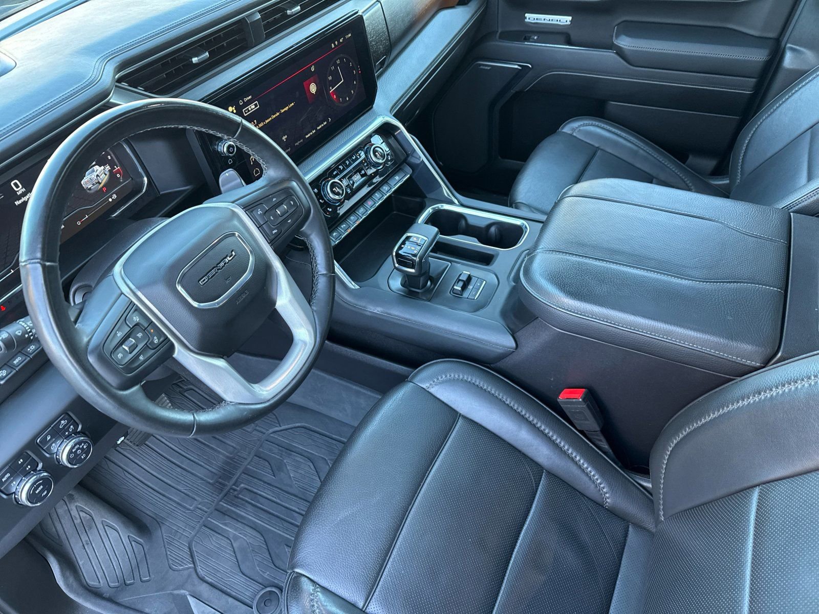 Used 2024 GMC Sierra 1500 Denali image 9