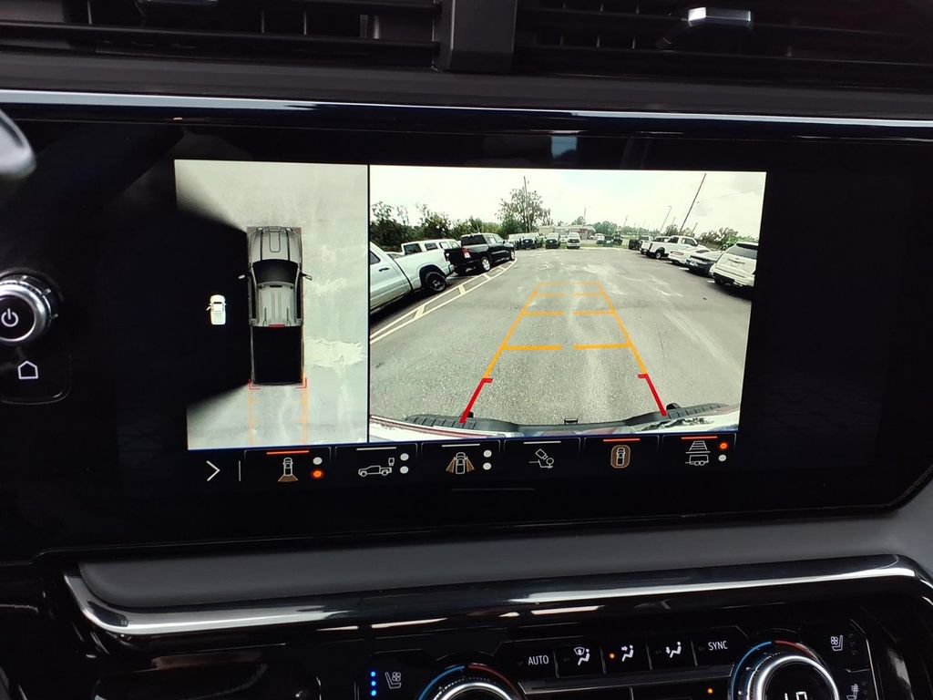 Used 2024 GMC Sierra 2500 AT4X w/ AT4X AEV Edition AWD/4WD image 32
