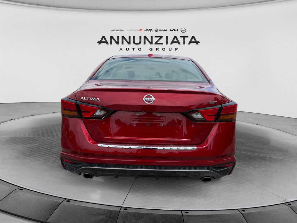 Used 2019 Nissan Altima 2.5 SR FWD image 4