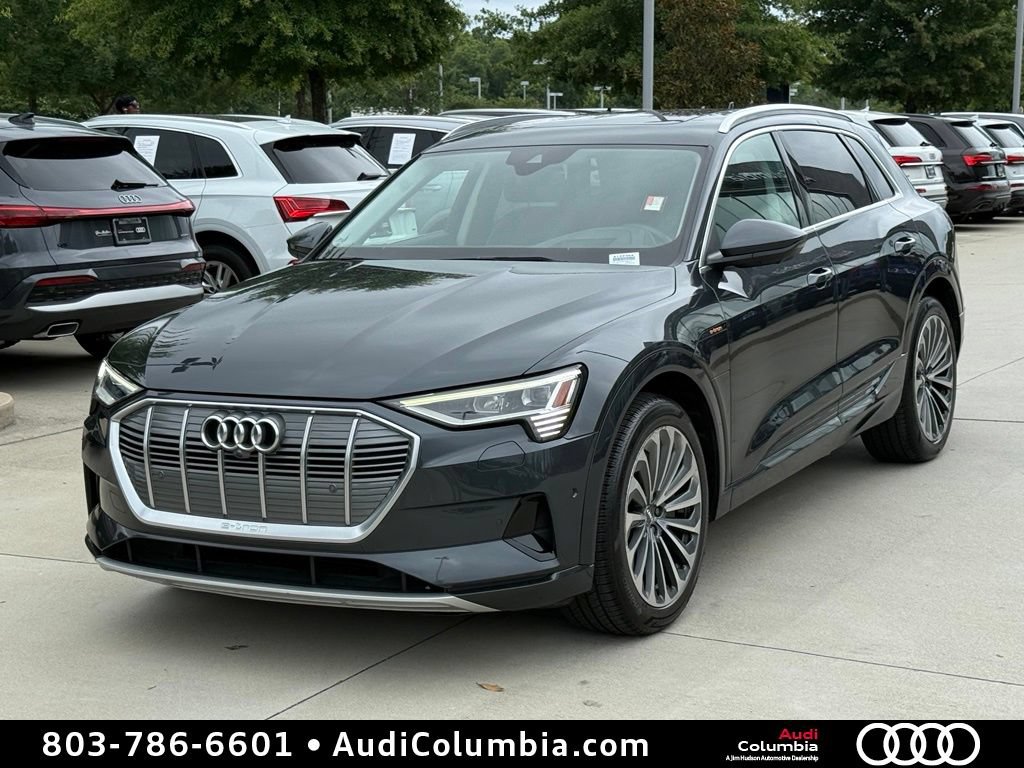 Used 2019 Audi e-tron Prestige w/ Prestige Package AWD/4WD image 10